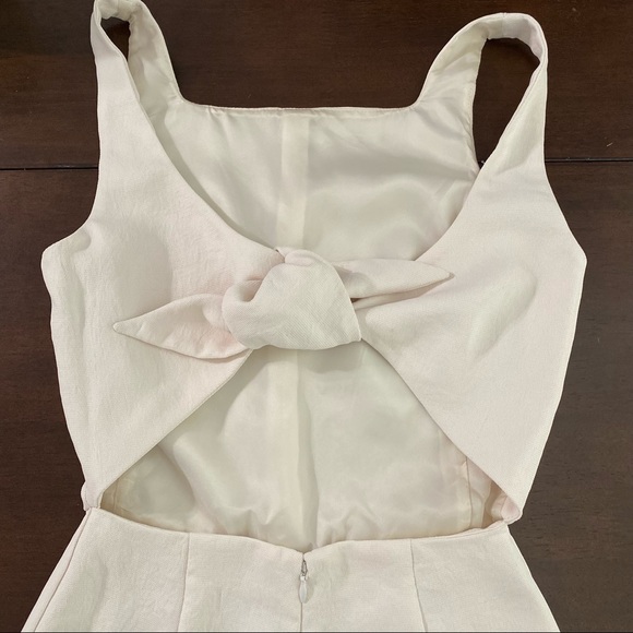 Aritzia Encoulement Wide Leg Crop Jumpsuit w/ Cut Outs - Picture 12 of 16